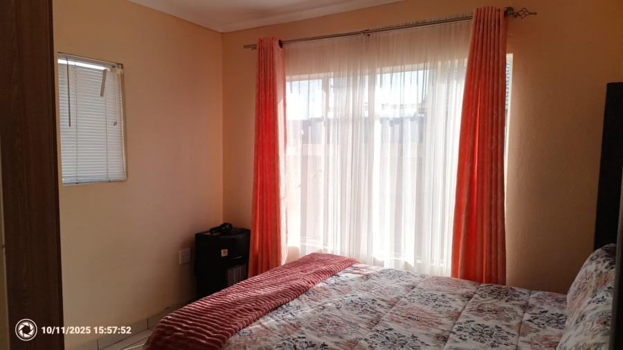 To Let 3 Bedroom Property for Rent in Waterval East North West